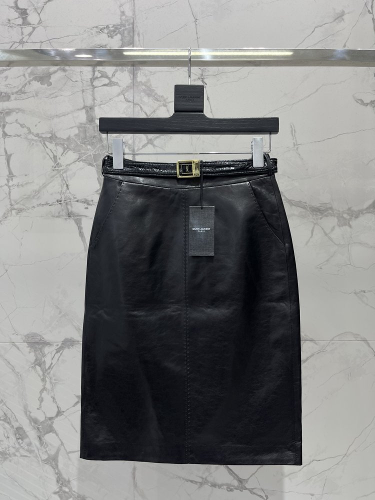 Skirt leather