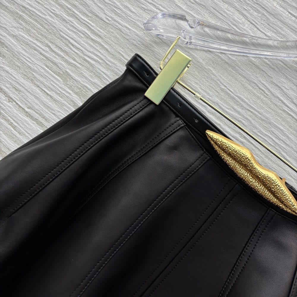 Юбка кожаная фото 3