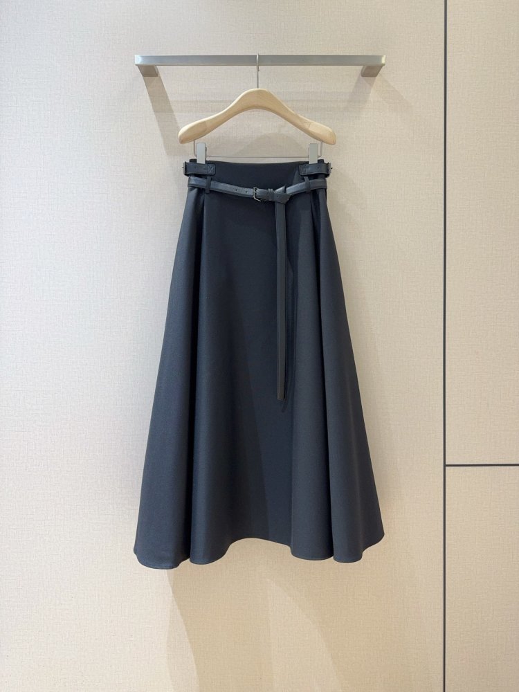 Спідниця міді