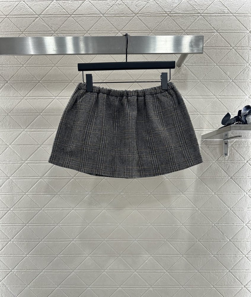 Юбка мини шерстяная на завязках фото 2