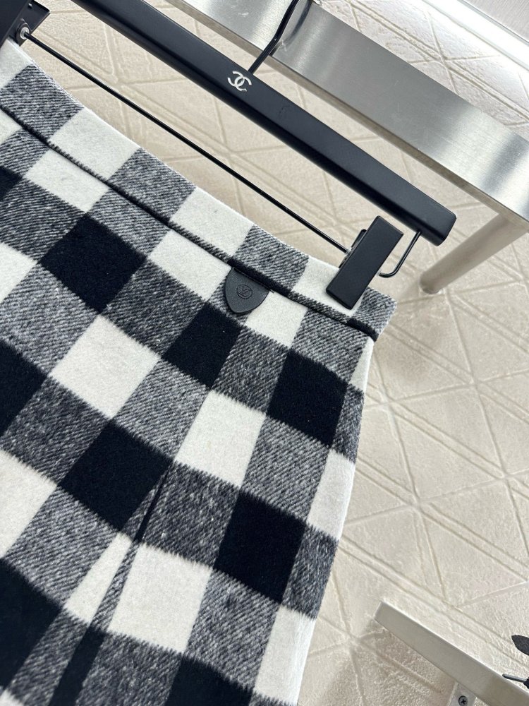 Спідниця з начосом фото 3