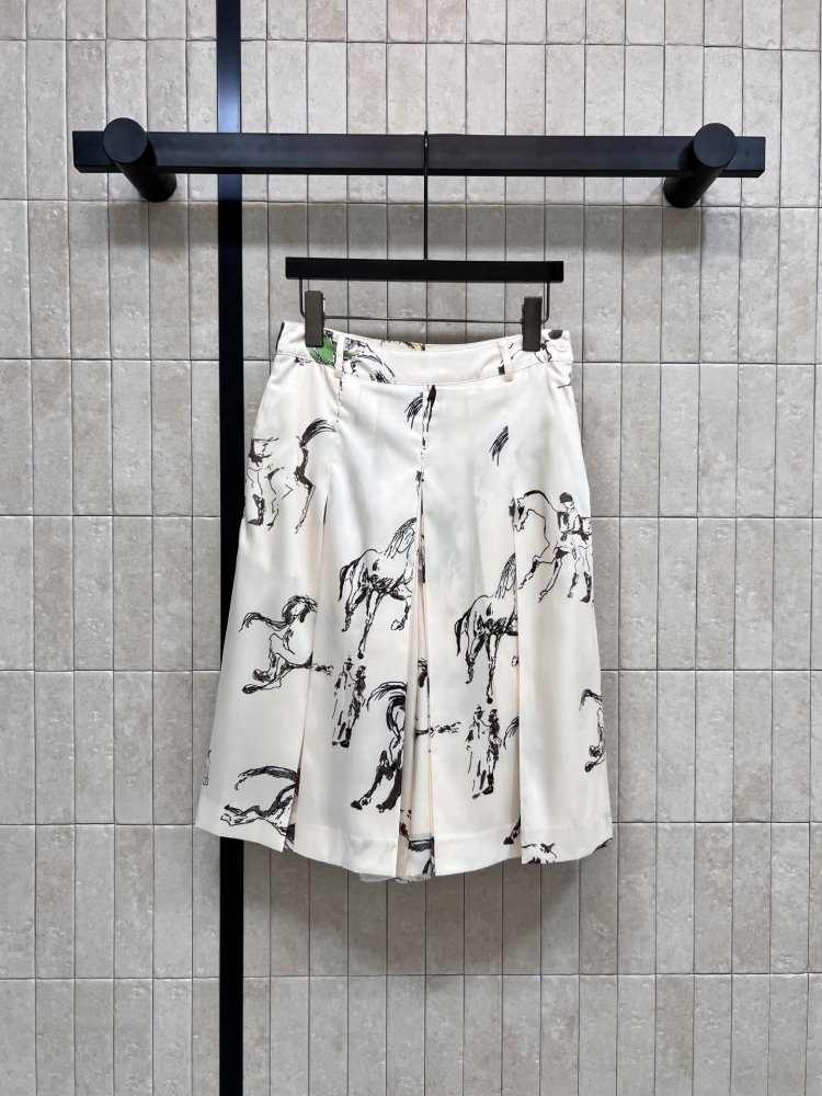 Юбка с высокой талией и плиссировкой