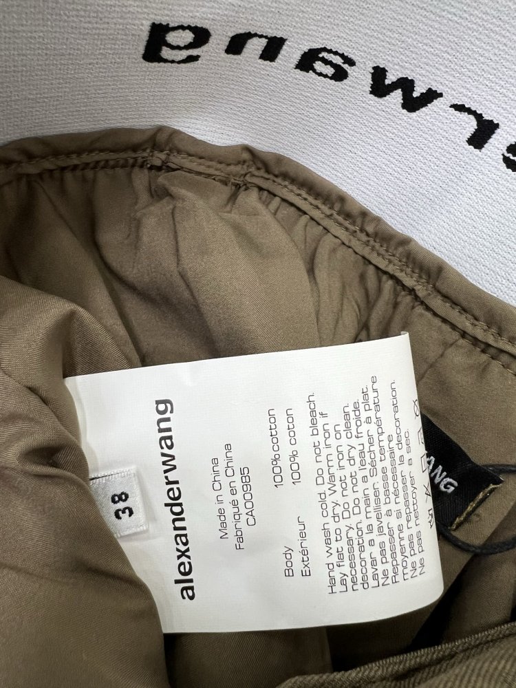 Юбка с высокой талией и сумкой на поясе фото 6