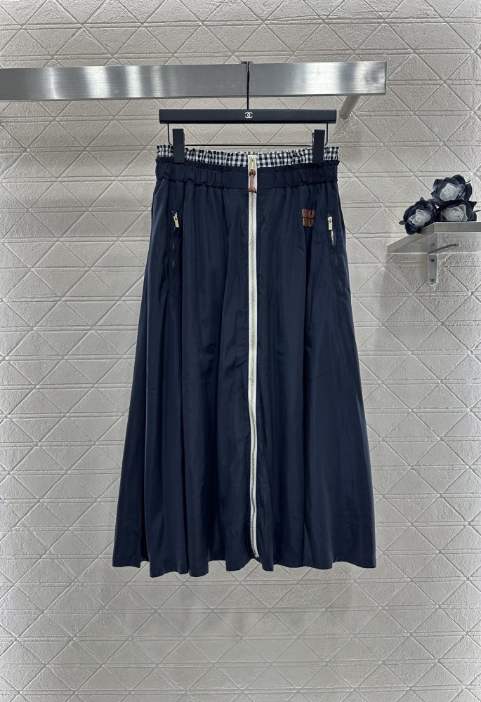 Юбка с высокой талией на молнии