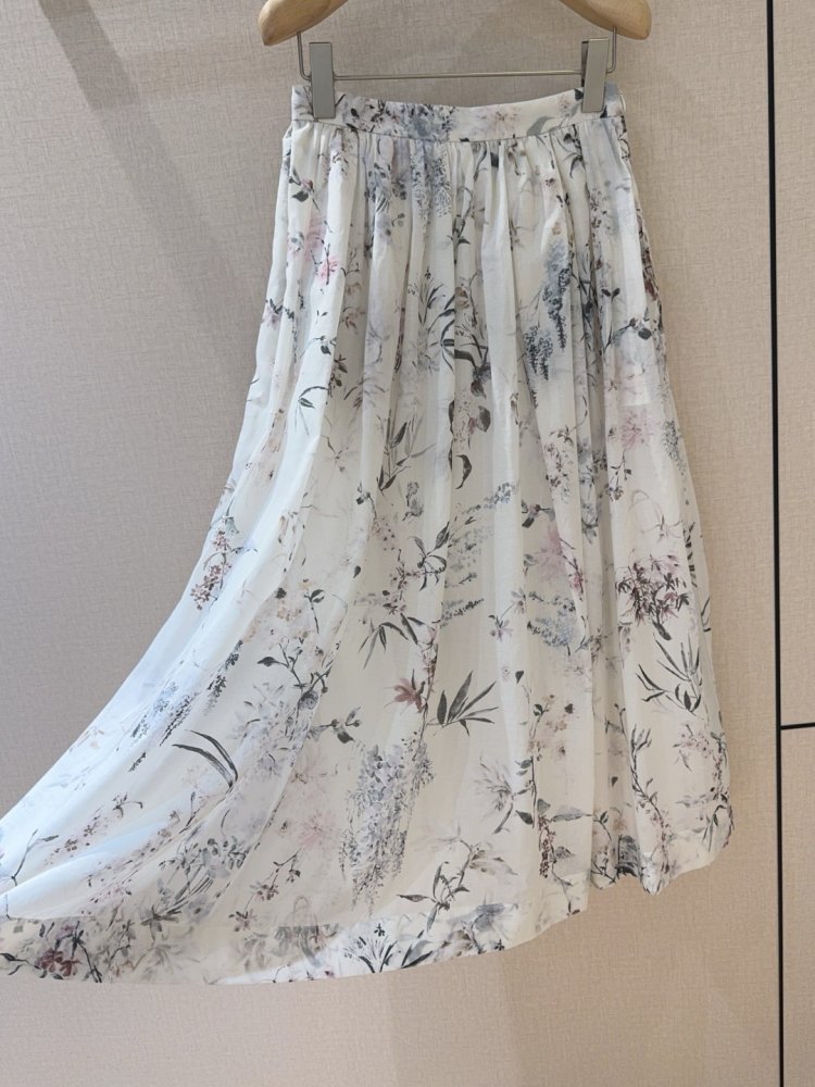 Skirt secondary length from high waist фото 3