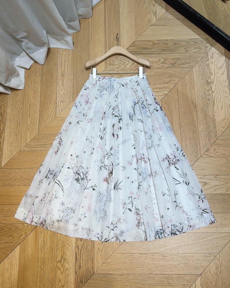 Skirt secondary length from high waist фото 8