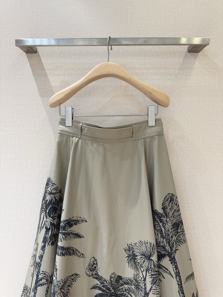 Спідниця середньої довжини фото 5