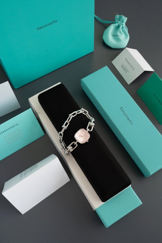 Ювелирные часы Tiffany с бриллиантами и сменным браслетом