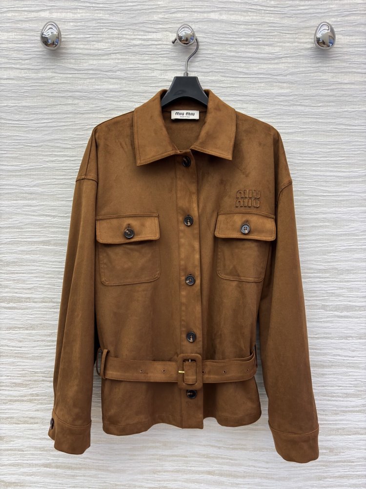 Карамельная замшевая куртка