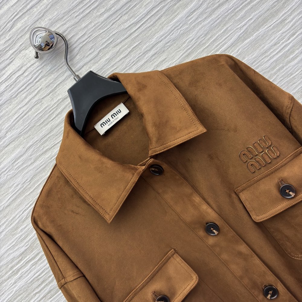 Карамельная замшевая куртка фото 4