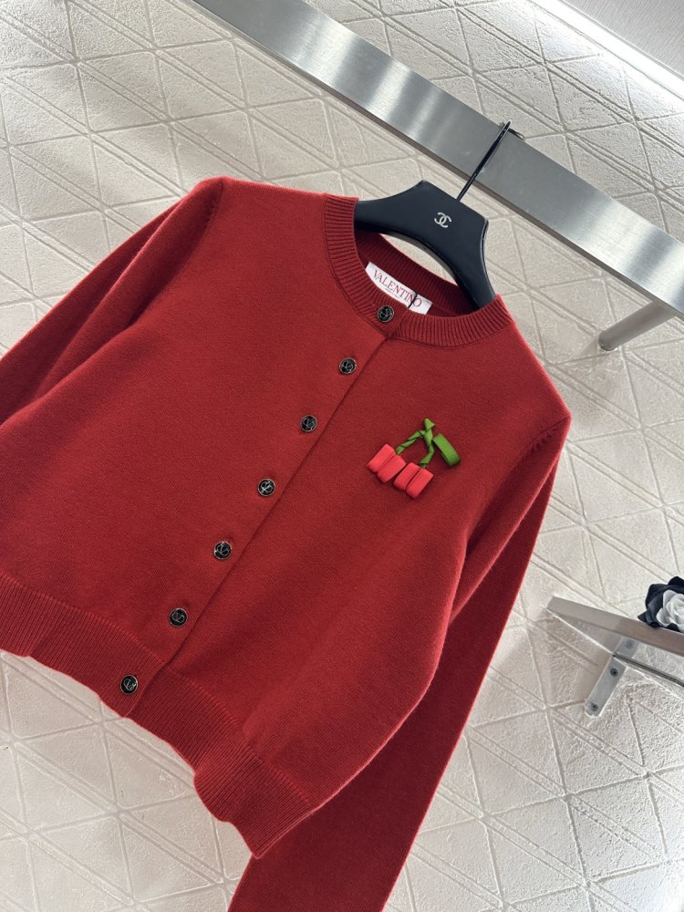 Кардиган из шерстяной вязки фото 4