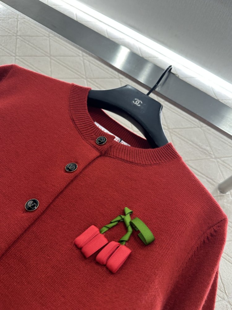 Кардиган из шерстяной вязки фото 7