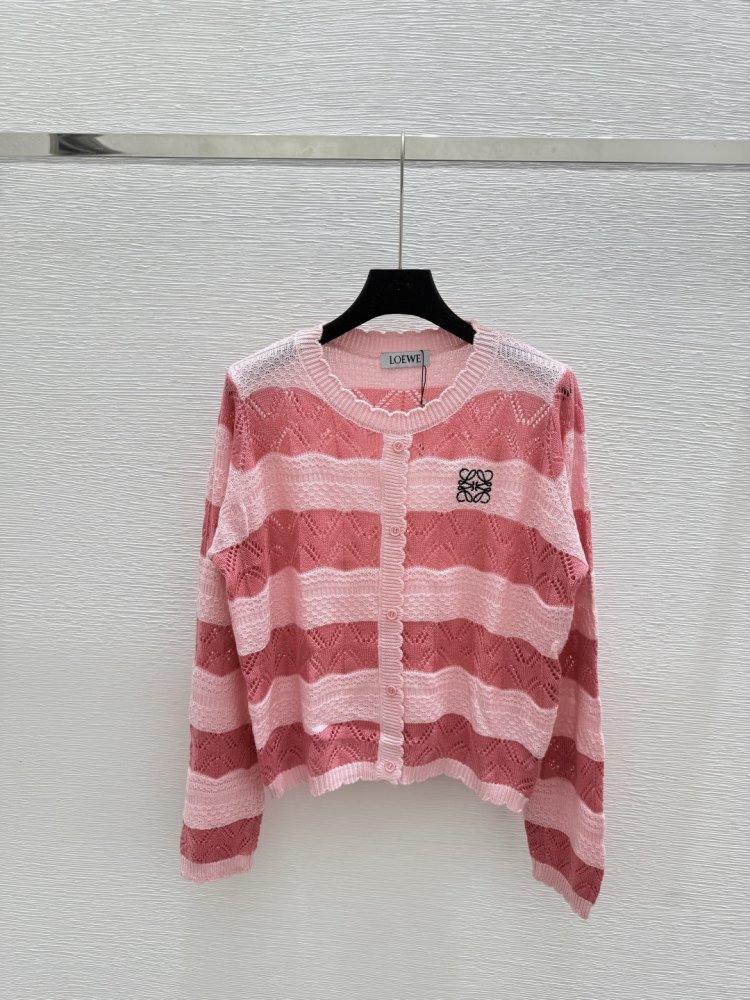 Кардиган с длинными рукавами