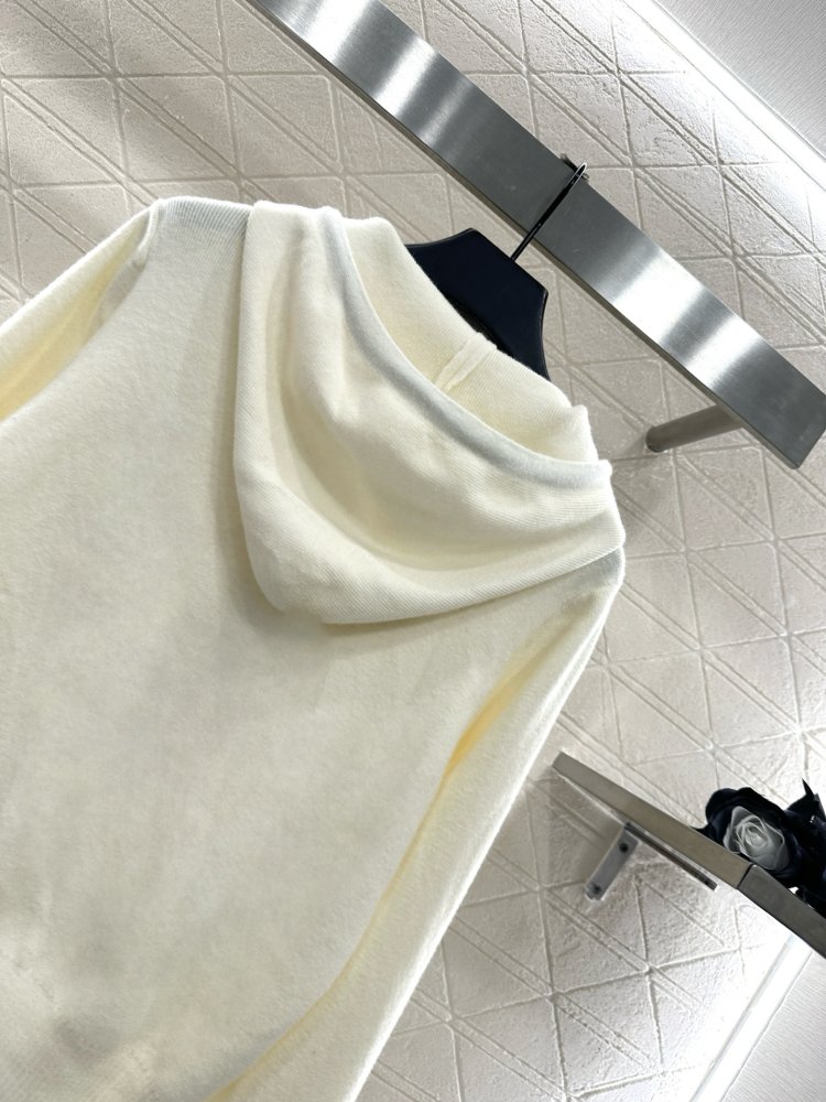 Кардиган с капюшоном фото 4