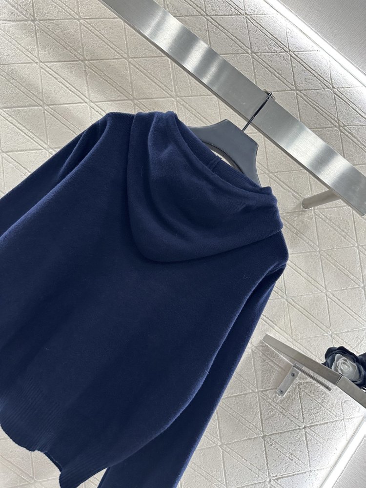 Кардиган з капюшоном фото 4