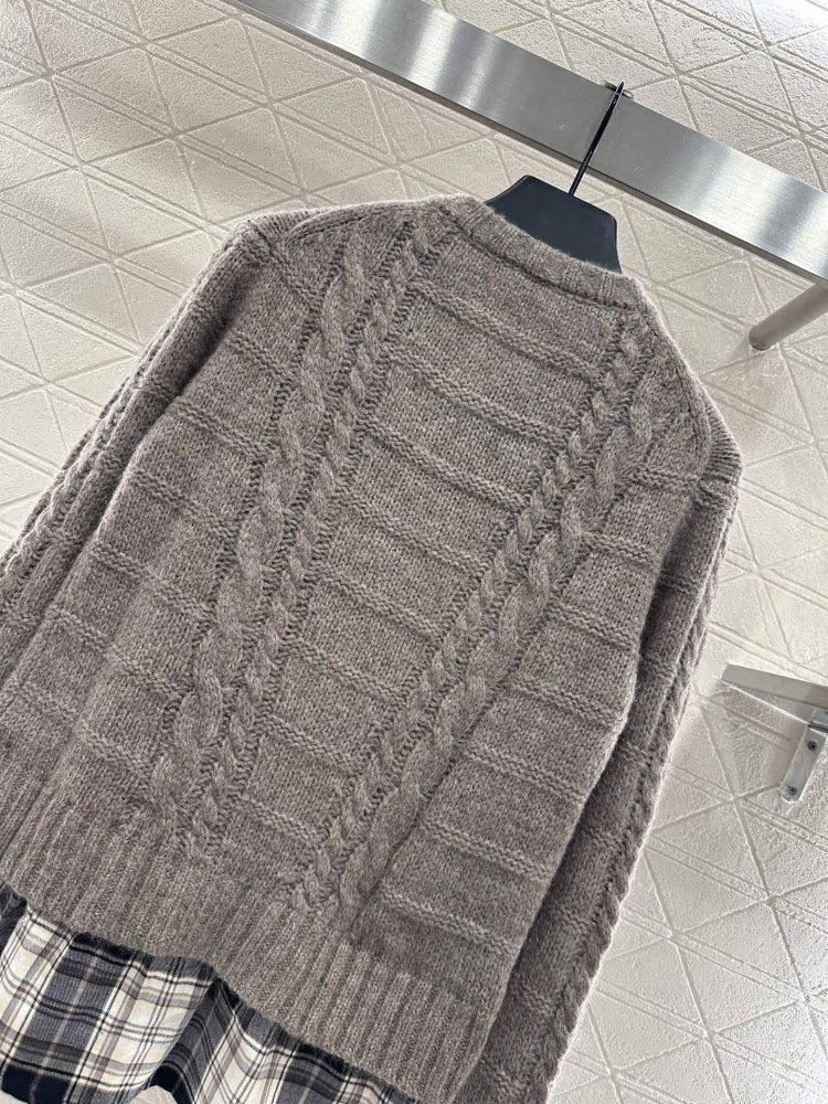 Cardigan female фото 4