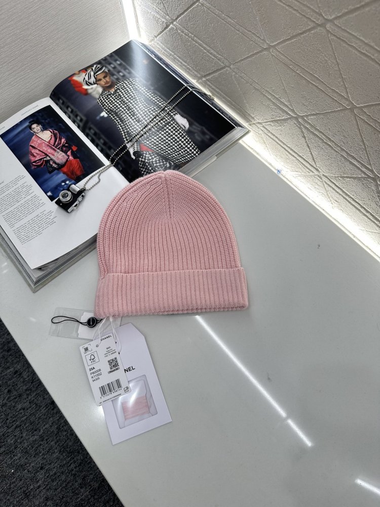 Кашеміру в'язана шапка фото 8