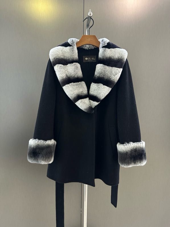 Кашемировое пальто с воротником из меха кролика