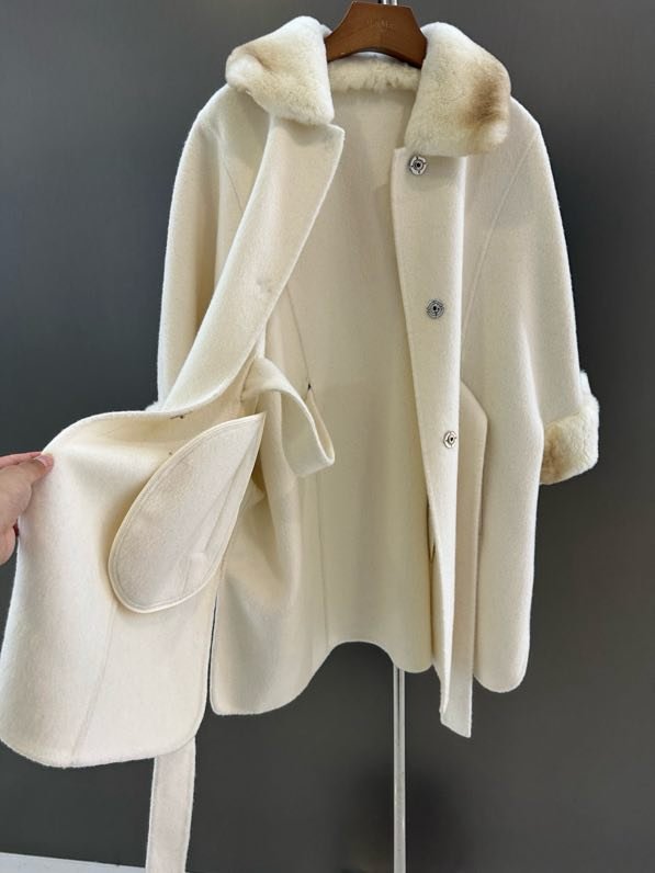 Кашемировое пальто с воротником из меха кролика фото 3