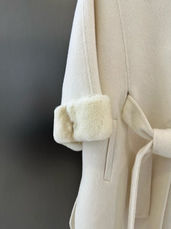 Кашемировое пальто с воротником из меха кролика фото 7