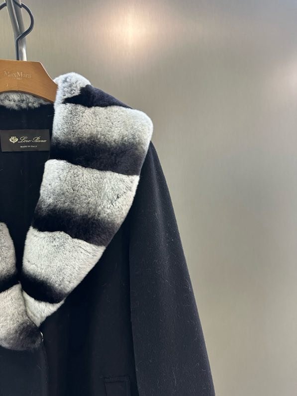 Кашемировое пальто с воротником из меха кролика фото 8