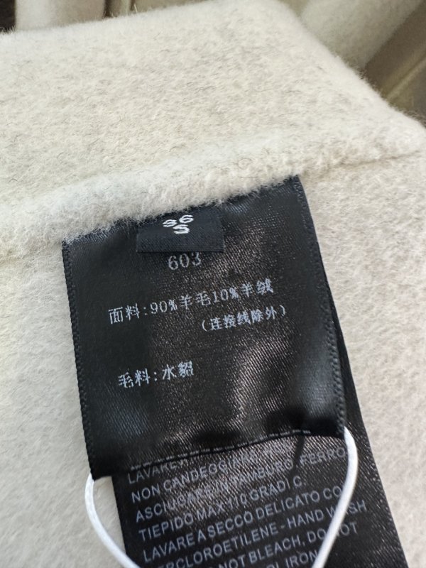 Кашемировое пальто с воротником из норки фото 8