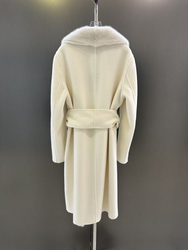 Кашемировое пальто с воротником из норки фото 9