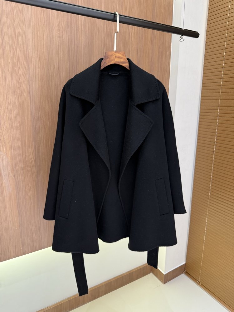 Кашемірове жіноче пальто