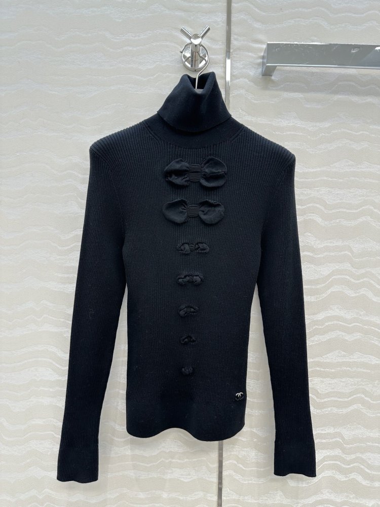 Кашемировый свитер с высоким воротом