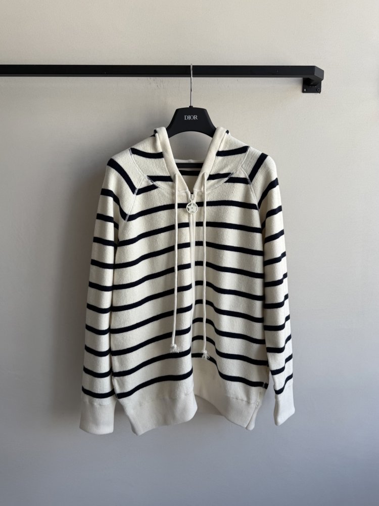 Кашемировый свитер женский