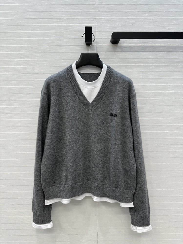 Cashmere pullover female