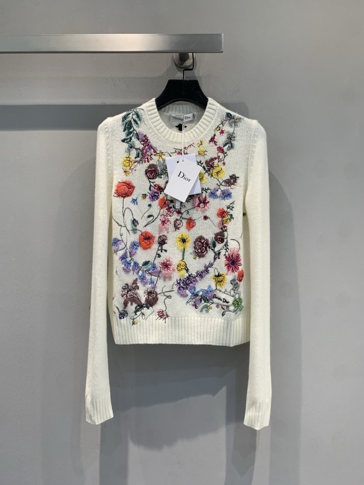 Кашеміру светр