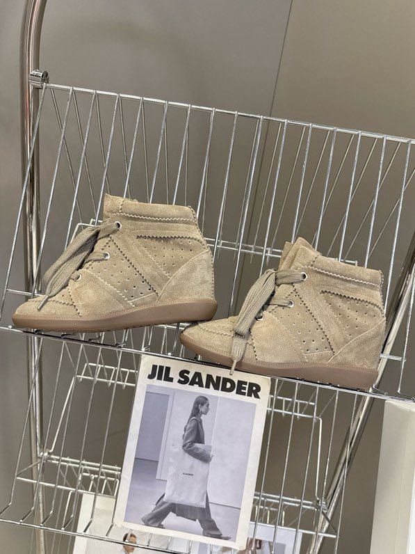 Кеды Bobby на танкетке