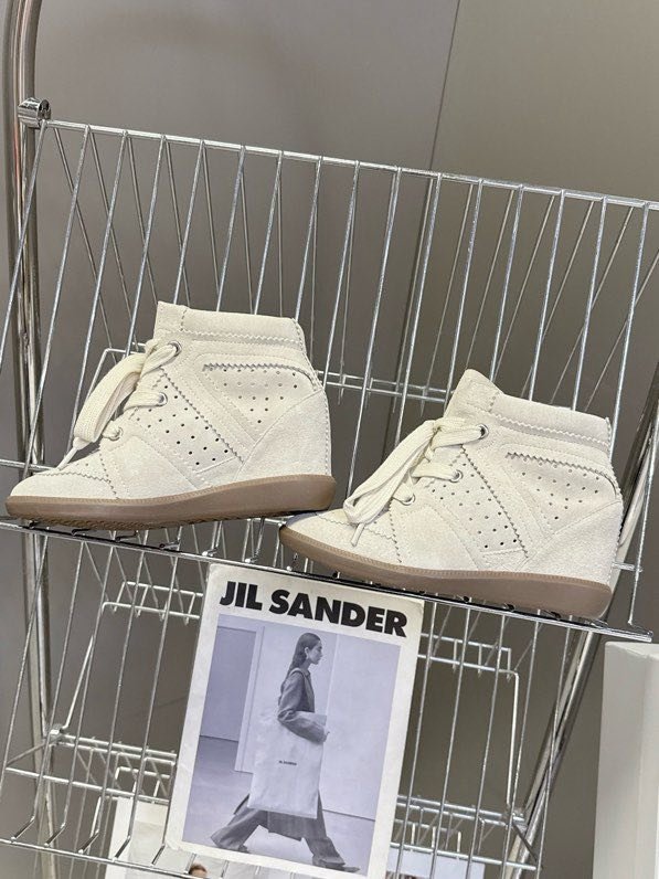 Кеды Bobby на танкетке