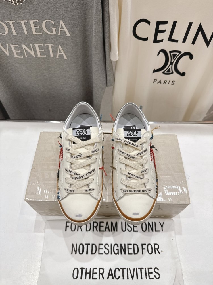 Кеды Golden Goose Deluxe Brand F037