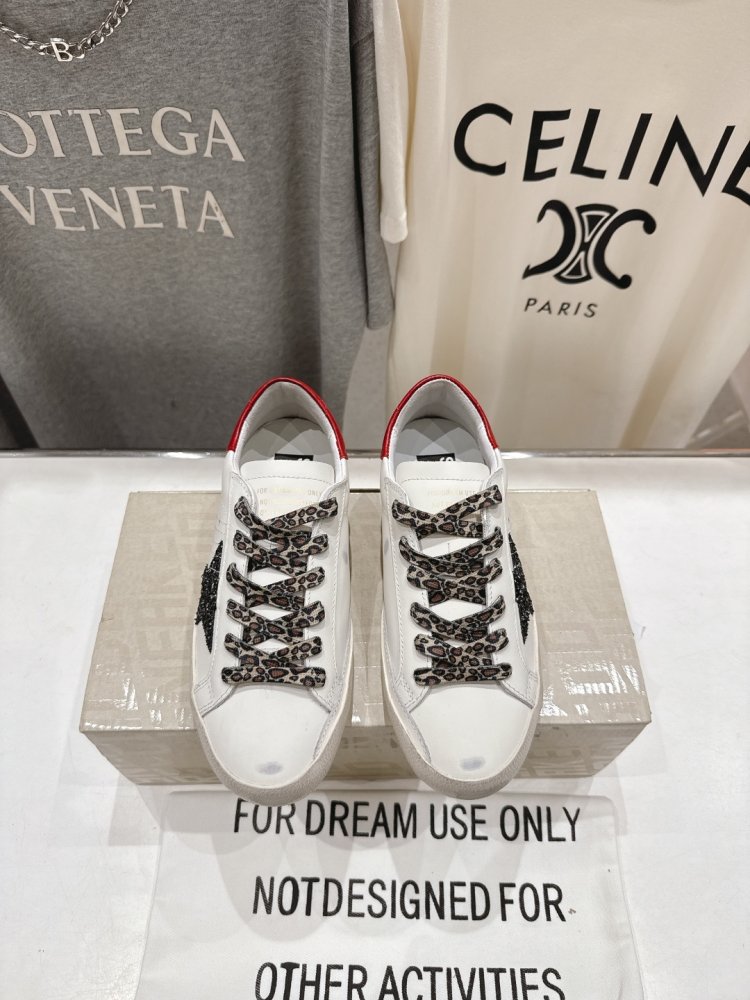Кеды Golden Goose Deluxe Brand F037