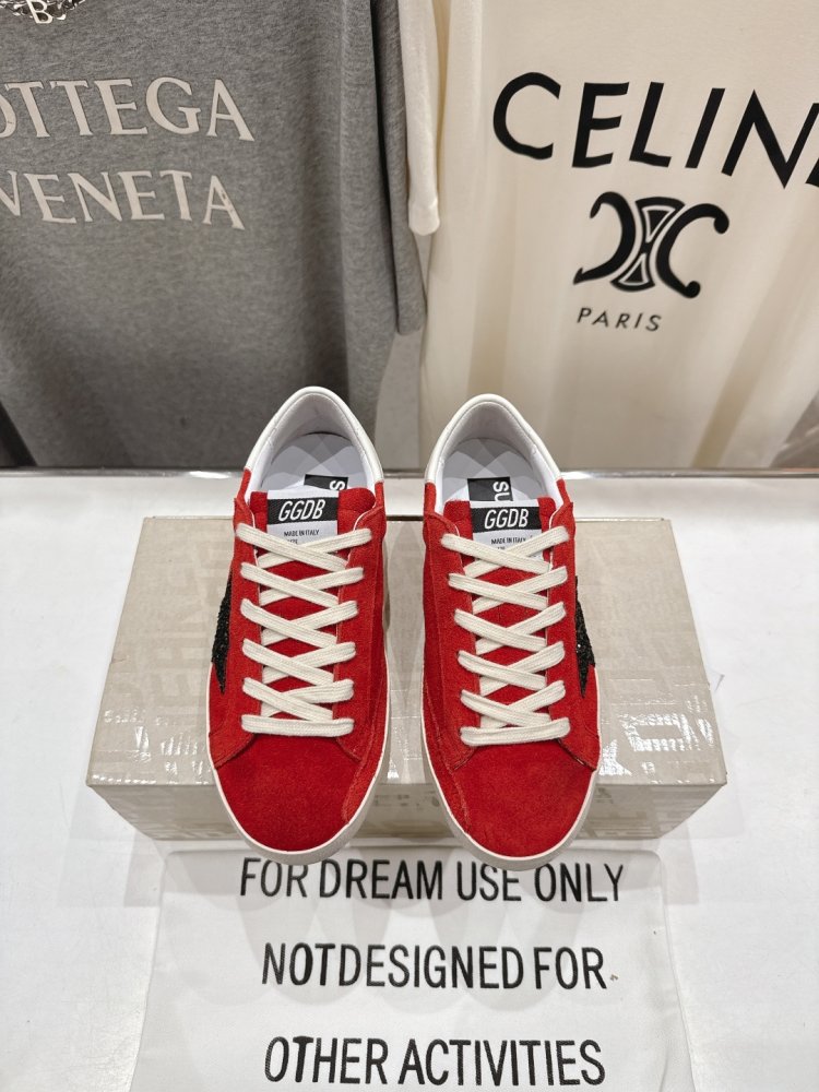 Кеды Golden Goose Deluxe Brand F037