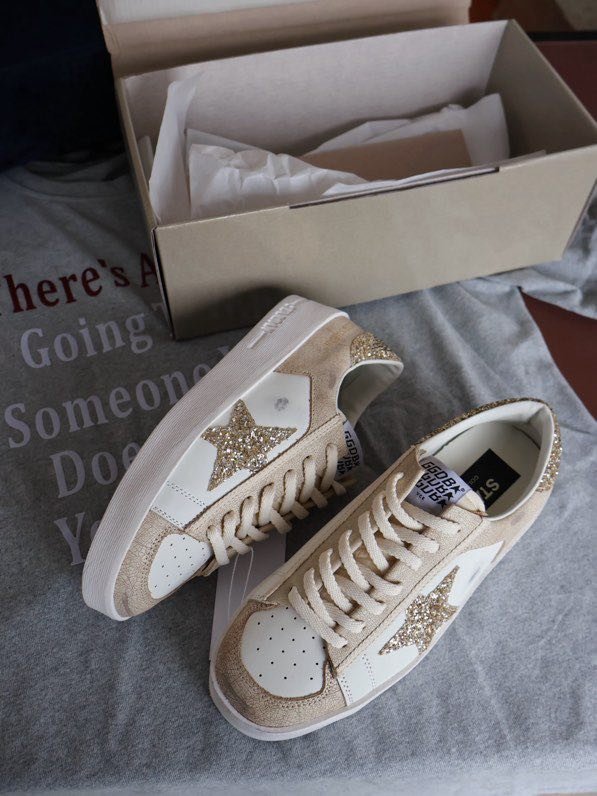 Shoes Golden Goose Deluxe Brand SUPERSTAR фото 2