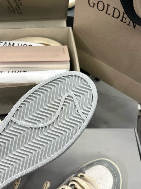 Кеды Golden Goose Deluxe Brand SUPERSTAR фото 4