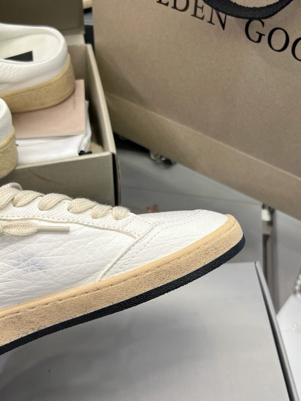 Shoes Golden Goose Deluxe Brand SUPERSTAR фото 5