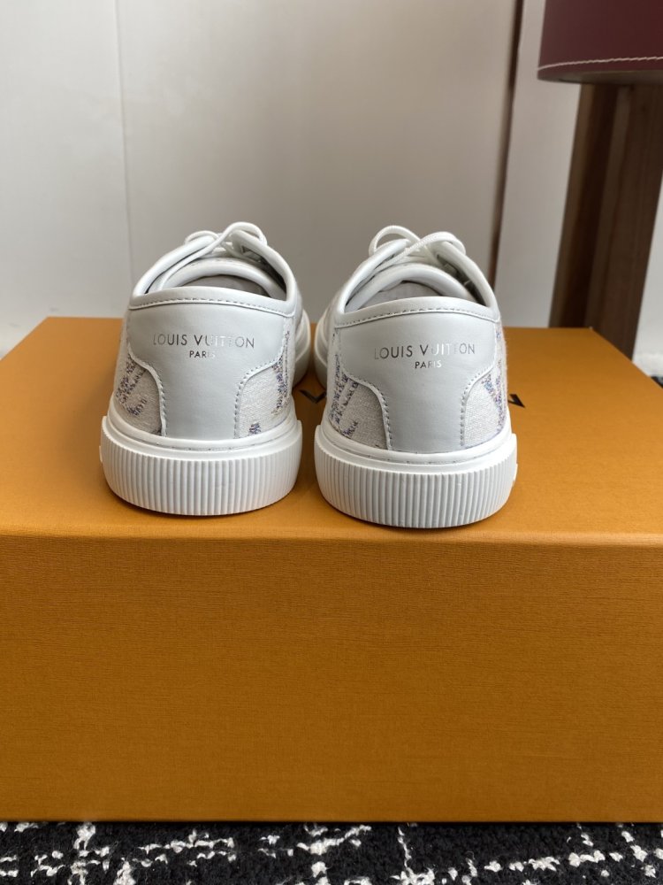 Shoes Louis Vuitton Lagoon women's фото 8