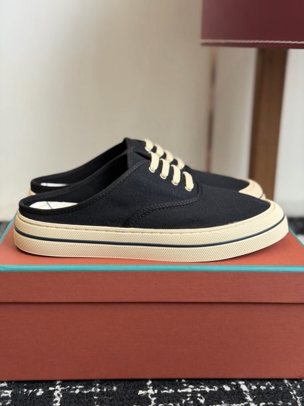 Shoes мюли on white soled