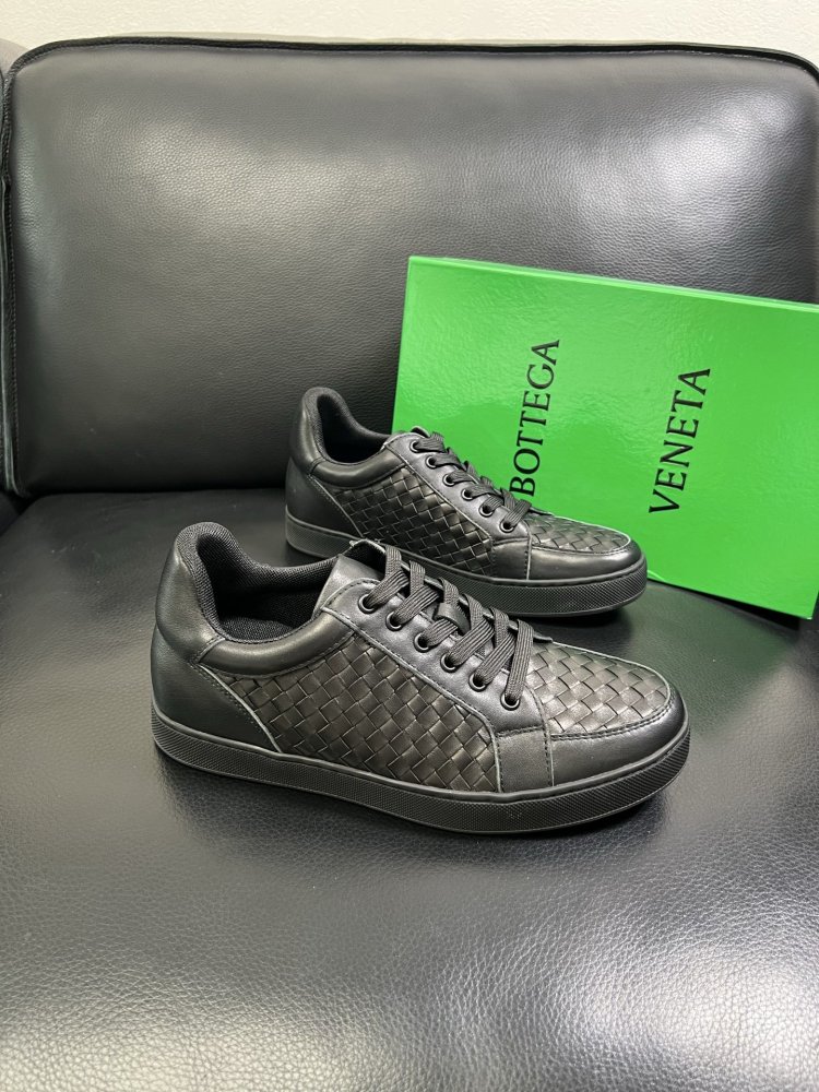 Кеди чоловічі