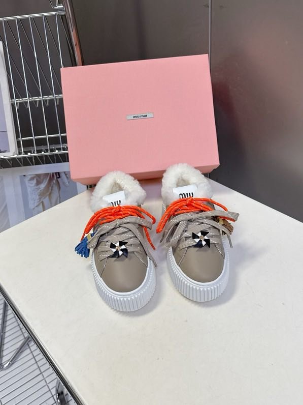 Кеди на хутрі жіночі фото 2