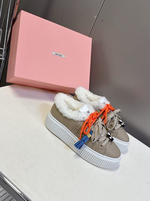 Кеди на хутрі жіночі фото 3