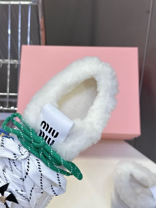 Кеди на хутрі жіночі фото 4