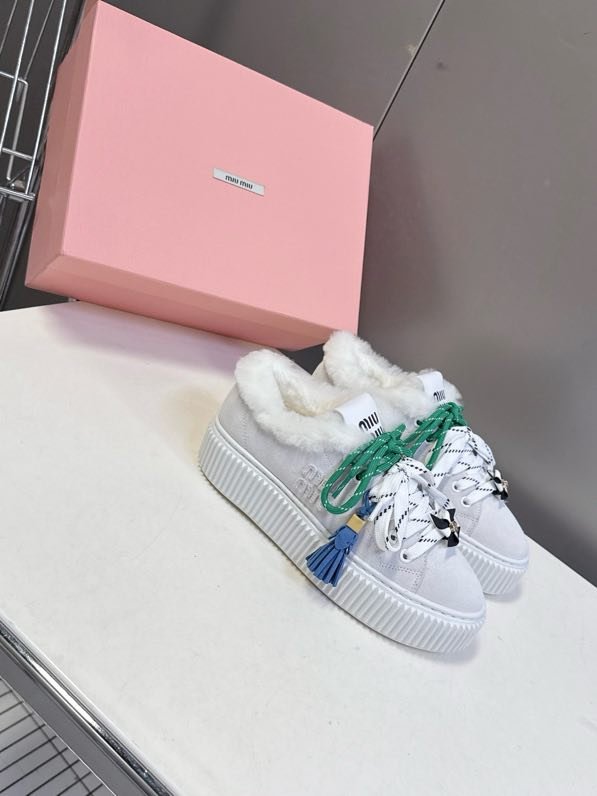 Кеди на хутрі жіночі фото 5