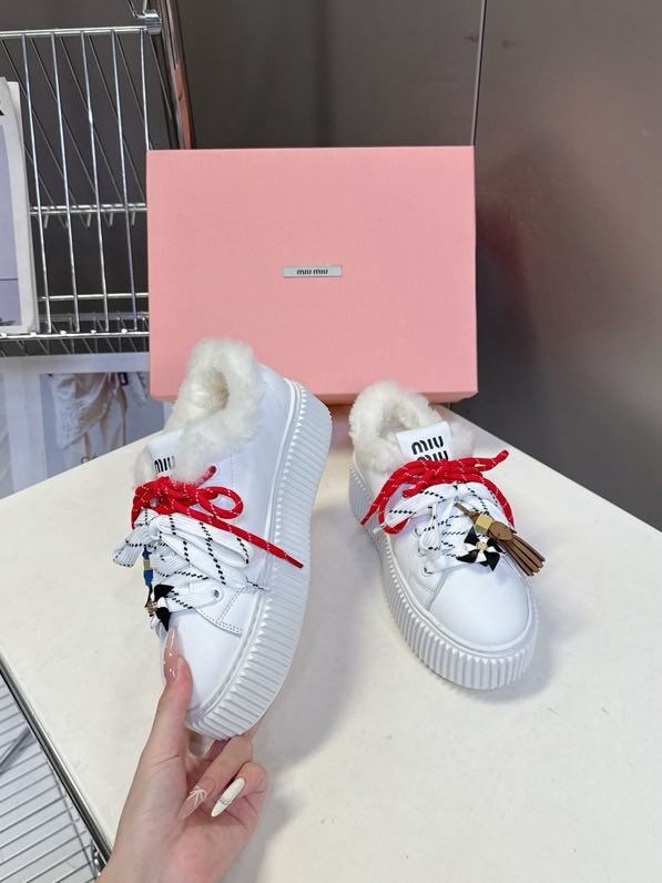 Кеди на хутрі жіночі фото 6