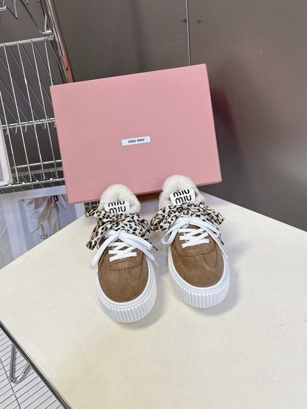 Кеды на меху женские фото 7