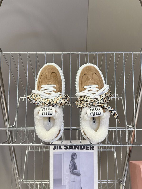 Кеды на меху женские фото 8